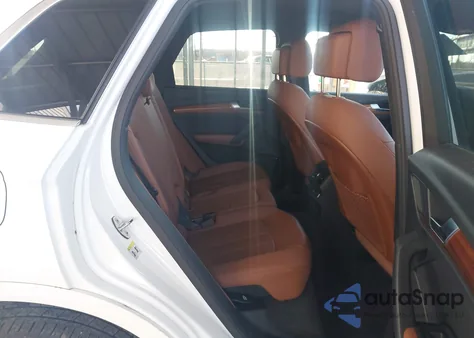 2021 Audi Q5 Premium 45 Tfsi Quattro S Tronic from USA, damaged, VIN WA1AAAFY6M2092031